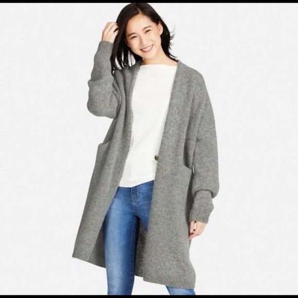 Uniqlo Wool Sweater - Picture 3 of 3